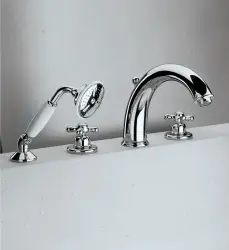 Huber Croisette 4-reikäinen ammeen reunahana Termostaattinen Kulta CST760102G