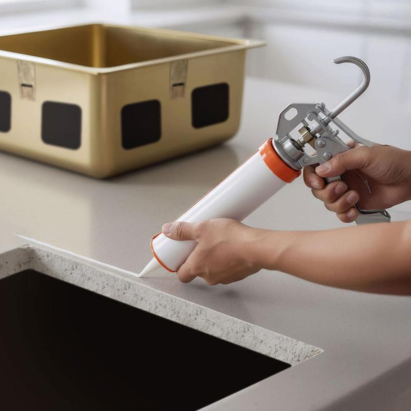 Zuurtovapaa silikoni liima ruostumattoman teräksen keittiöaltaiden asennukseen