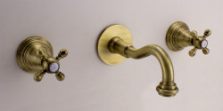 PB klassieke inbouw muurkraan met sterknoppen 20 cm uitloop Brons 1208855082

PB klassinen seinään asennettava hana tähtikahvoilla, 20 cm ulosvedettävä, pronssi 1208855082