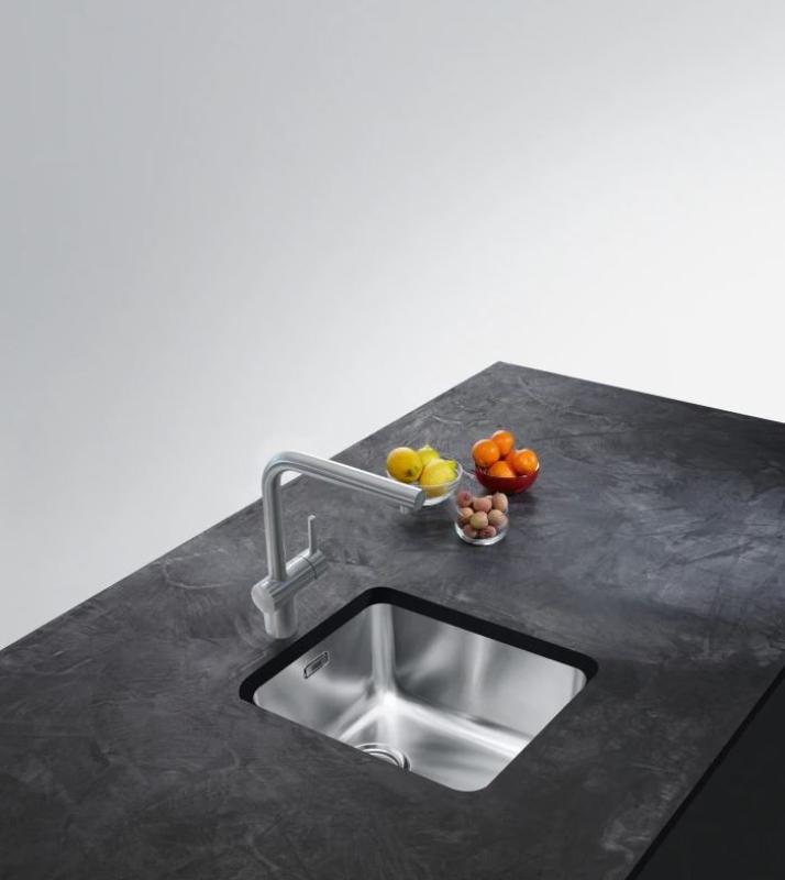 Franke solid stainless steel kitchen tap Atlas Neo swivel spout 115.0521.435