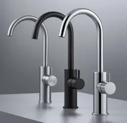 Waterevolution Flow pesuallashana korkea malli mattamusta T1121FUPR