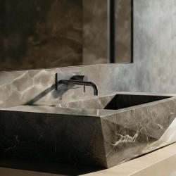 Waterevolution Flow upotettava pesuallashana PVD Gun Metal -peitelevyllä ja 15 cm ulostulolla T1161GME-15