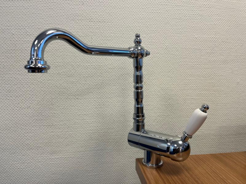 PB Vintage Nostalgiakeittiöhana ikkunahana taittuva kromi 1208953755