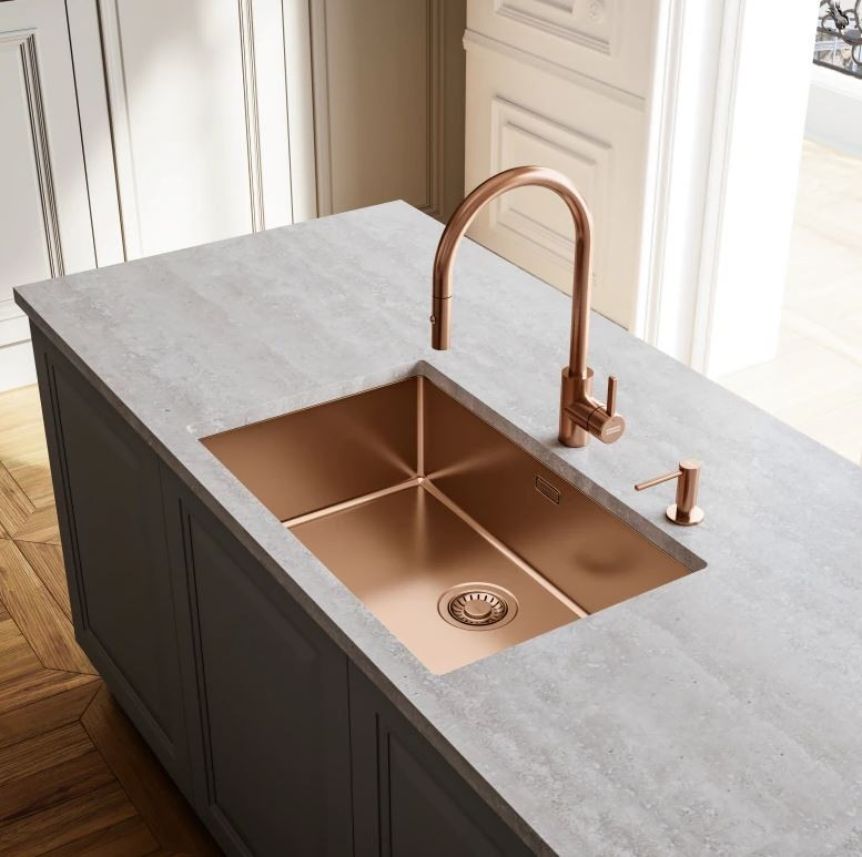 Franke copper Kitchen tap Eos Neo with spout pull-out spray head pvd copper 115.0628.254 - Productafbeelding 3