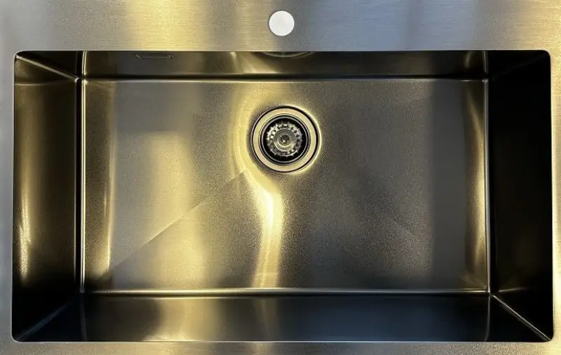 Ausmann Turt suuri aseenmetallin värinen PVD-antrasiittiallas 79x50mm hanareiällä, alapuolinen asennus, tasainen asennus ja päälle asennus 1208956940