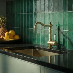 Edward nostalginen keittiöhana kääntyvällä juoksuputkella Pronssi klassinen 1208957129