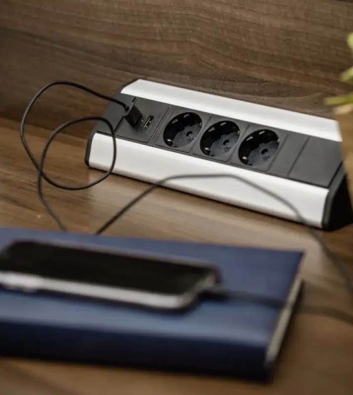 Indux Corner corner kitchen socket with 3 pin earthing outlets and 2 USB chargers 1208957442