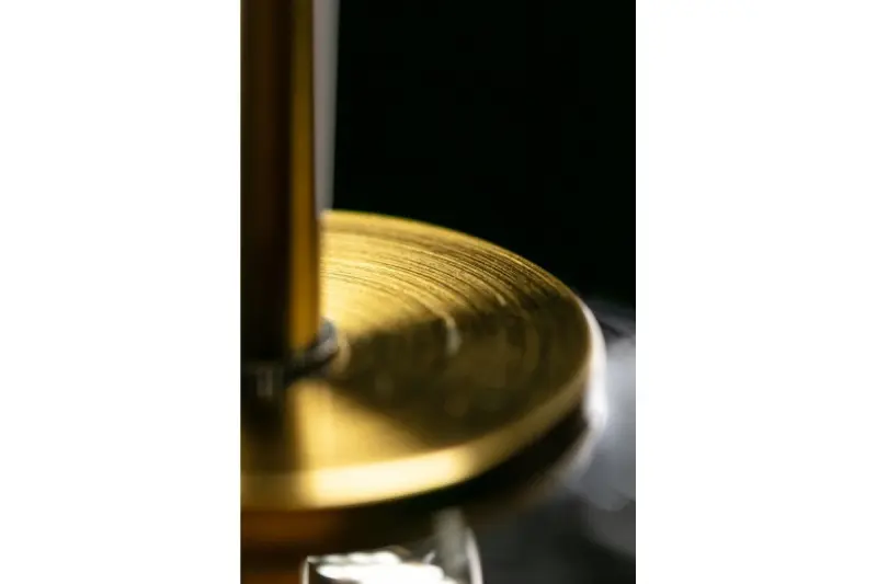 Decor Giglas tyylikäs lasinen riippuvalaisin 8037