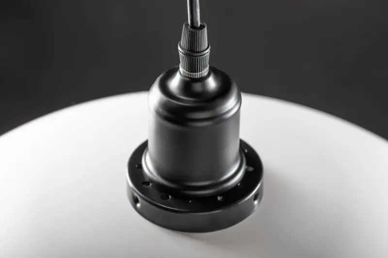 Decor Horizon matt white industrial pendant lamp 4499