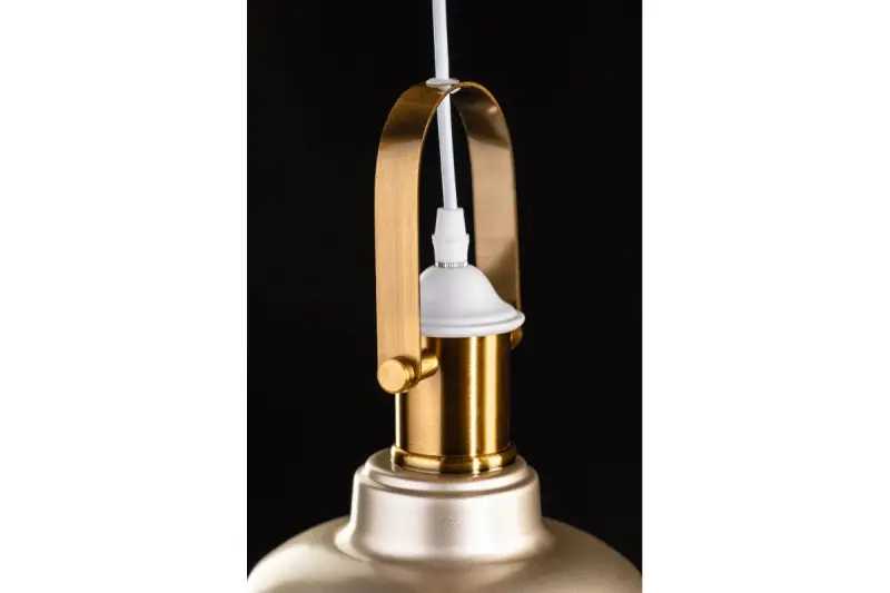 Decoreer Zenit metalen koepelvormige beige hanglamp met metallic afwerking 4871