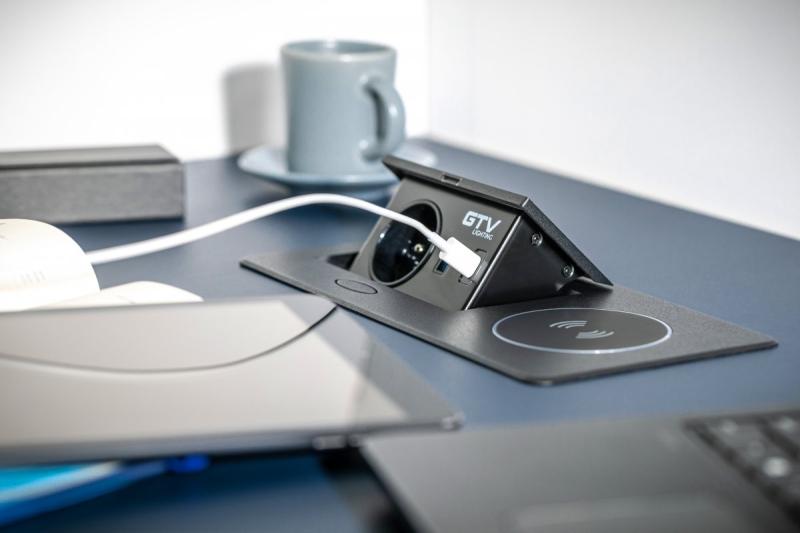 AVARO PLUS ulosvedettävä pistorasia 1208958670