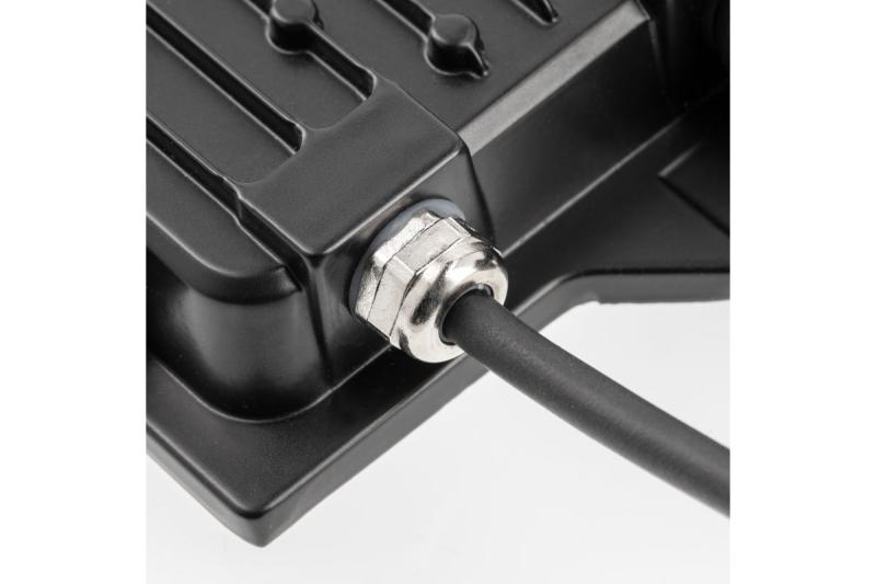 G-TECH LED-tulva valo liiketunnistimella, 20W, 2000lm, AC220-240V, 50/60 Hz, PF>0,9, RA>80, IP65, 120°, 4000K, musta 1208959174