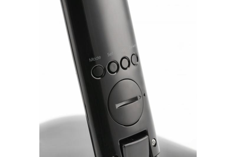 Decor Desktop lamp LINEAR 7W 420lm AC220-240V 3-CCT 5 Step Dimming PF>0 5 RA>80 black 1208962501