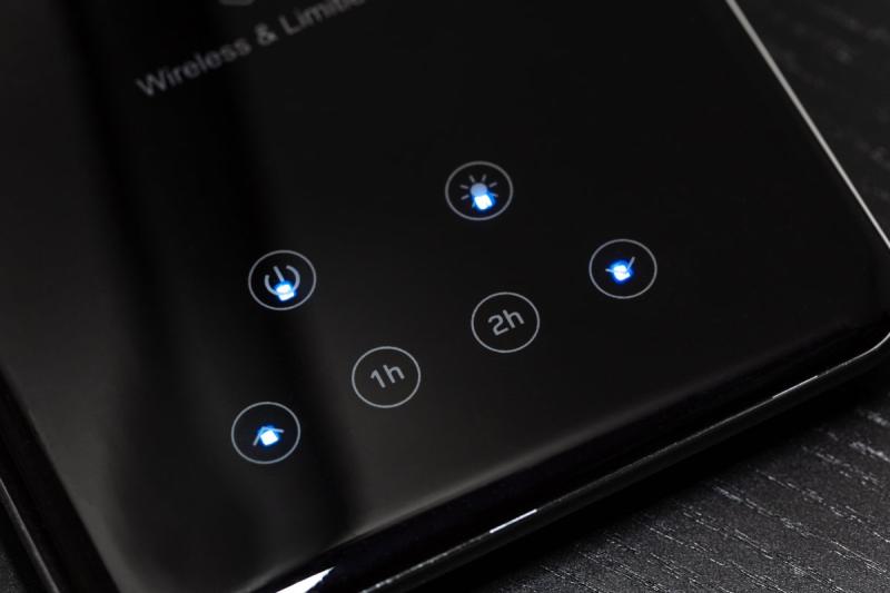 Decor Pöytälamppu Tritton 6W 340lm AC220-240V 4-CCT Langaton Lataus USB PF>0.5 RA>80 musta 1208962518