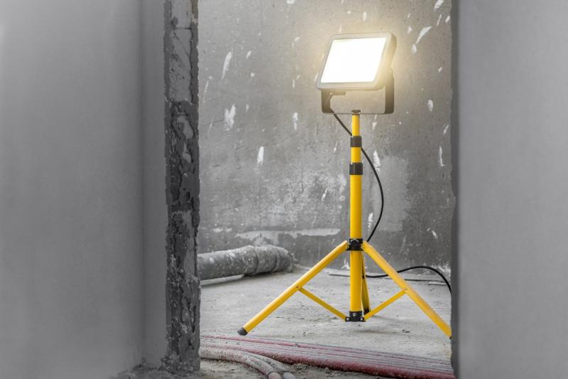 LED floodlight VIPER, 150W, 15000lm AC220-240V, 50/60 Hz, PF>0,9, RA>80, IP65, 120°, 4000K, gray 1208963239