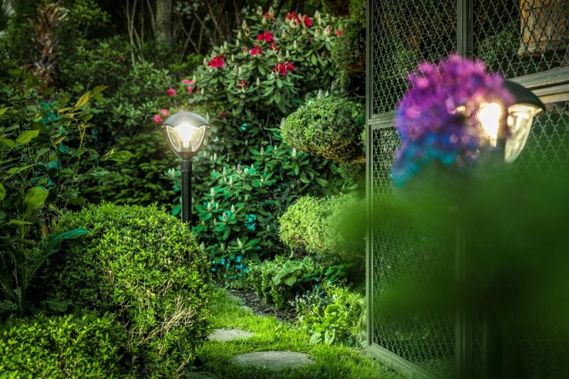 Decor Puutarhavalaistus GRANDE-P E27 MAX.60W IP54 AC220-240V 50-60Hz pylväs musta 1208963883