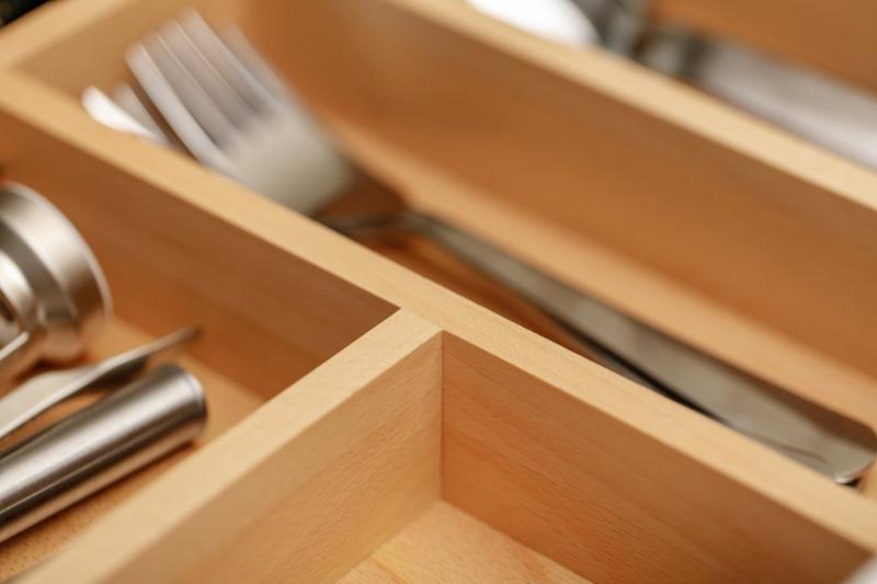 Deco Cutle Aterimien Jakaja Säädettävä aterinteline Väri Pyökki 1208966290