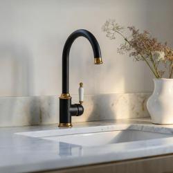 Quadri Worksop Klassinen Nostalginen Musta PVD Kupariviimeistelyllä Keittiöhana Keraamisella Kahvalla 1208967723