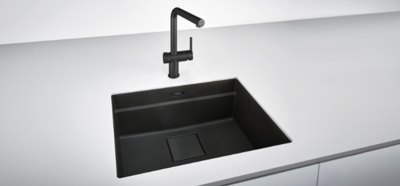 Franke Active Twist Single-Lever Mixer Tap Black with Fixed Spout and Integrated Waste Control 115.0669.768