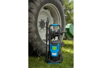 Högert Tehokas Korkeapainepesuri 2400W - 180 bar
