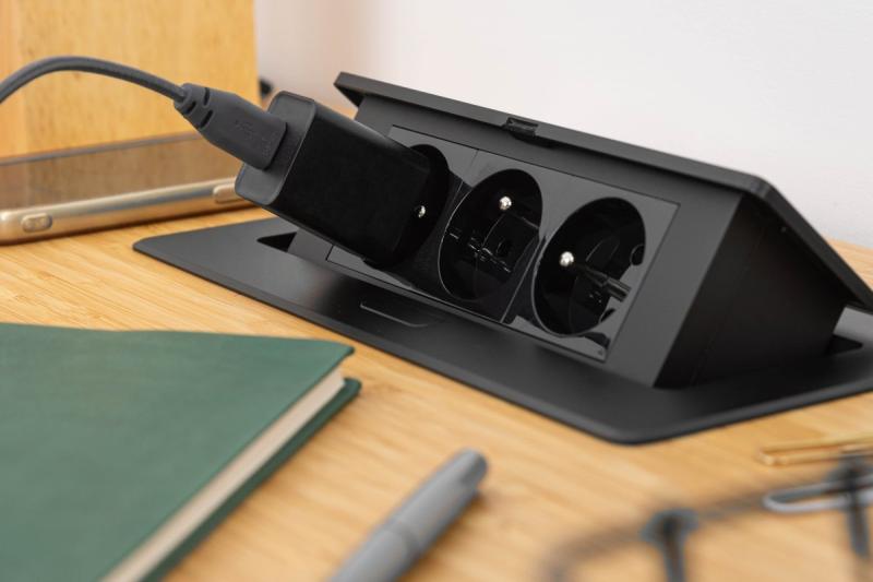 SOFT-vetokytkinpistoke