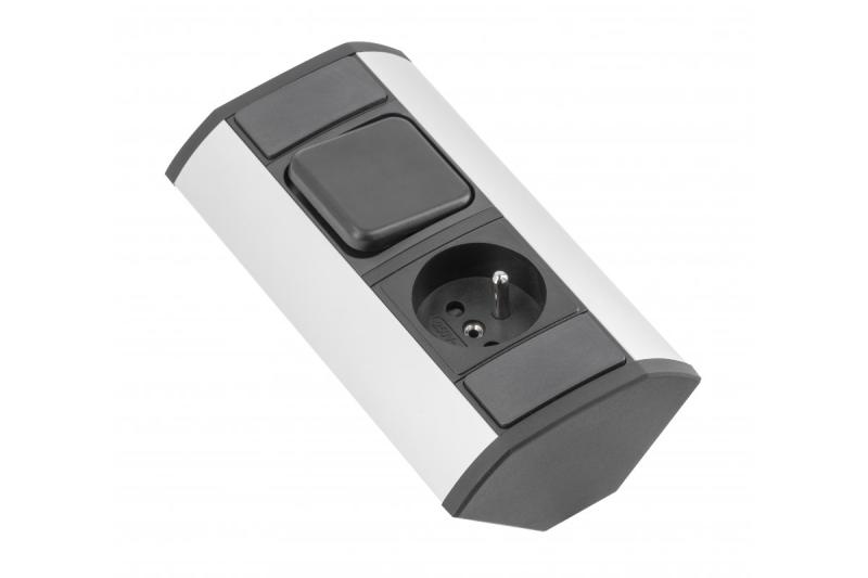 MINI kulmanjatkos kytkimellä ja maadoitetulla pistorasialla 230V 16A