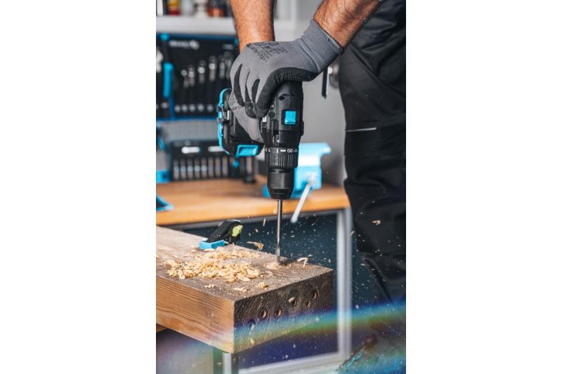 HÖGERT tehokas 18V akkukäyttöinen ruuvinväännin puulle ja metallille