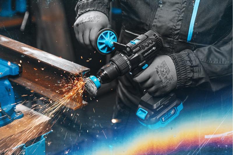 Högert 18V harjaton akkuporavasara tiilelle, kivelle, puulle, metallille ja muoville.