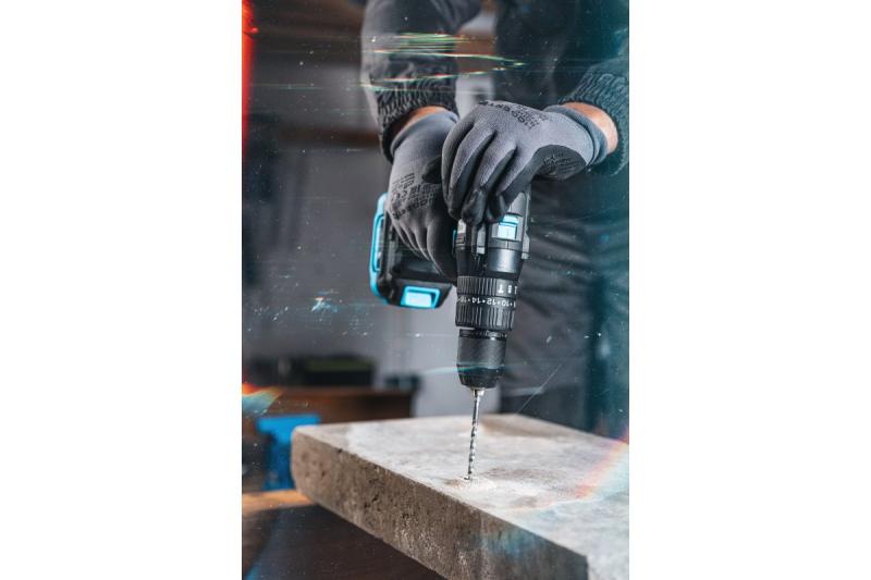 Högert 18V harjaton akkuporavasara tiilelle, kivelle, puulle, metallille ja muoville.