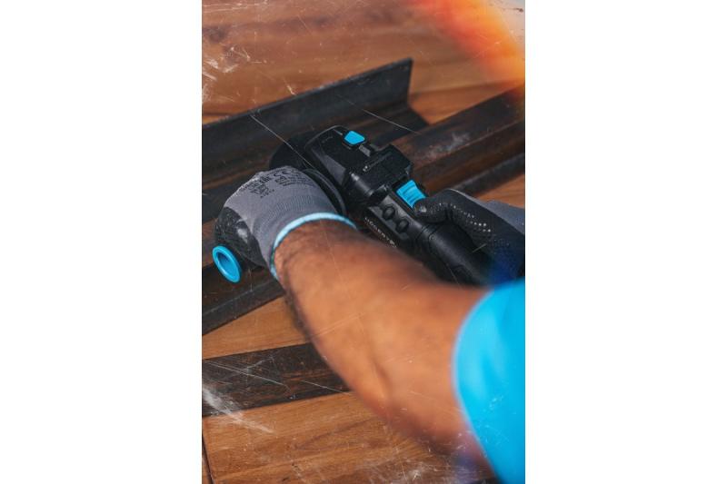 CORDLESS BRUSHLESS ANGLE GRINDER 125MM 18V