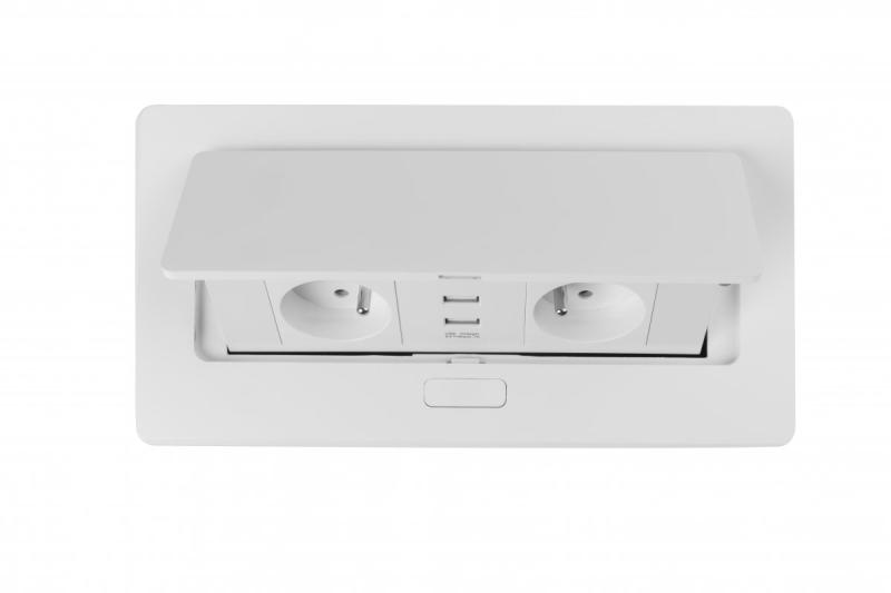 Pehmeä, ulosvedettävä pistorasiamoduuli.