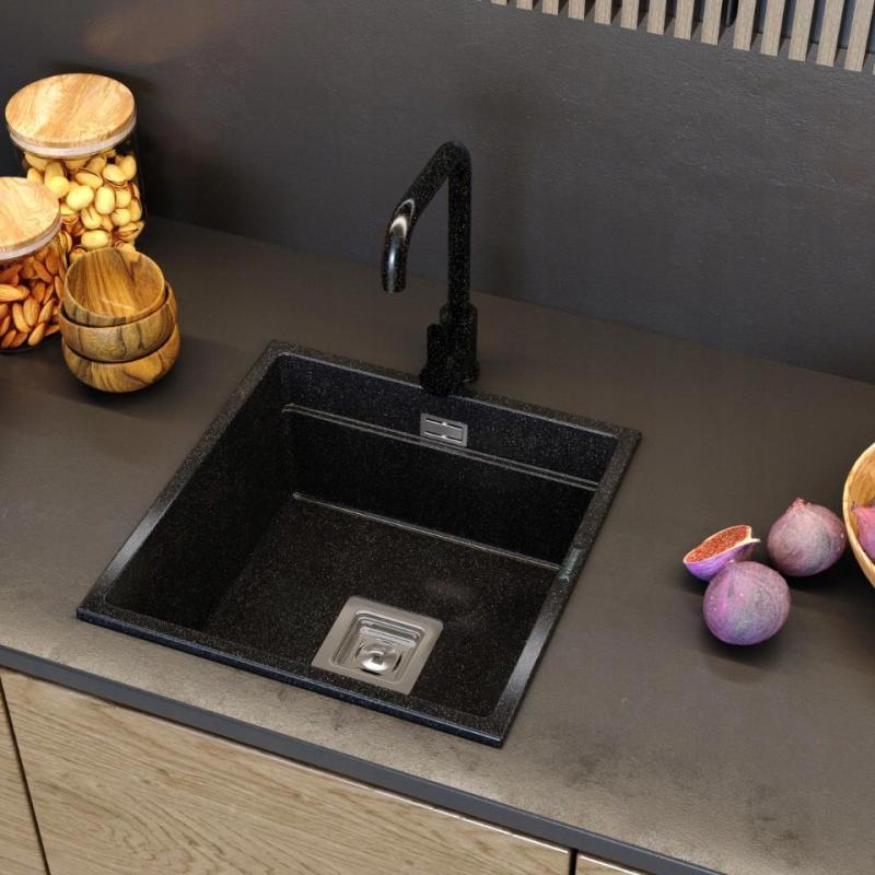 Graniteland Stellar Keittiöhana Graniittikiven ulkonäkö kääntyvällä juoksuputkella 12089706734