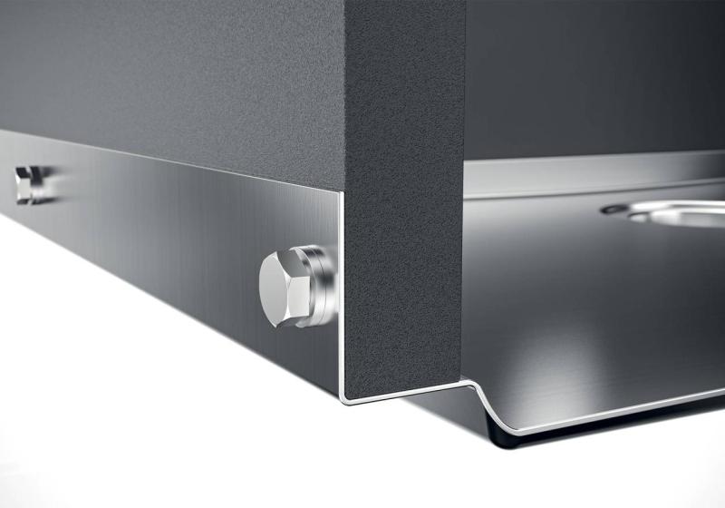 Foster Phantom Base RVS Bodemplaat Worktop Spoelbak 71x40 cm voor inbouw in keramiek, natuursteen en solid surface dikte 12 mm 1208970721

In het Fins zou dit worden:
"Foster Phantom Base ruo