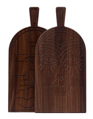 Woodsea Mask Walnut - Saksanpähkinäpuinen Mask leikkuu- ja tarjoilulauta 38x19 cm 1208971561