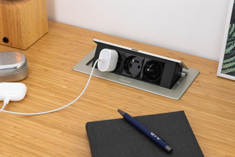 SOFT ulosvedettävä pistorasia, virtajohto 1,5 m