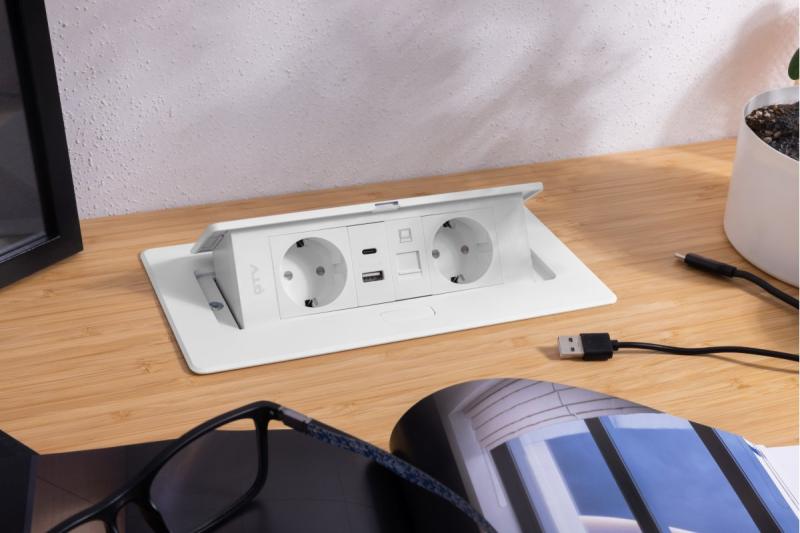 Huonekalupistorasia MULTISOFT, 2xSHUKO, USB A+C, RJ45, kaapeli 1,5 m, valkoinen