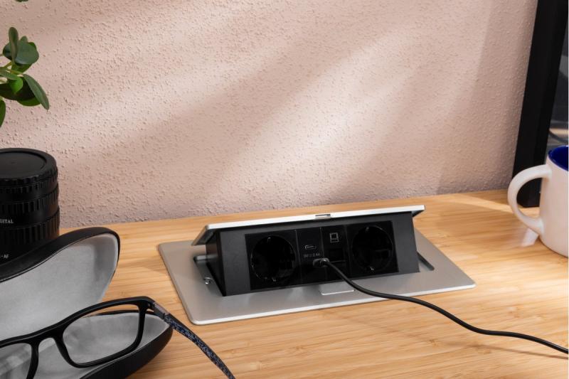 Huonekalupistorasia MULTISOFT, 2xSCHUKO, USB A+C, RJ45, kaapeli 1,5 m, alumiini