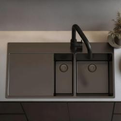 Pure.Sink Exclusivo Gun metal 1,5  pesuallas tippualtaalla 100x52 cm Hana oikealla PEX3418100RT-61