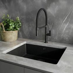 Ausmann Alira Musta keittiöhanan joustava suutin 1208972565